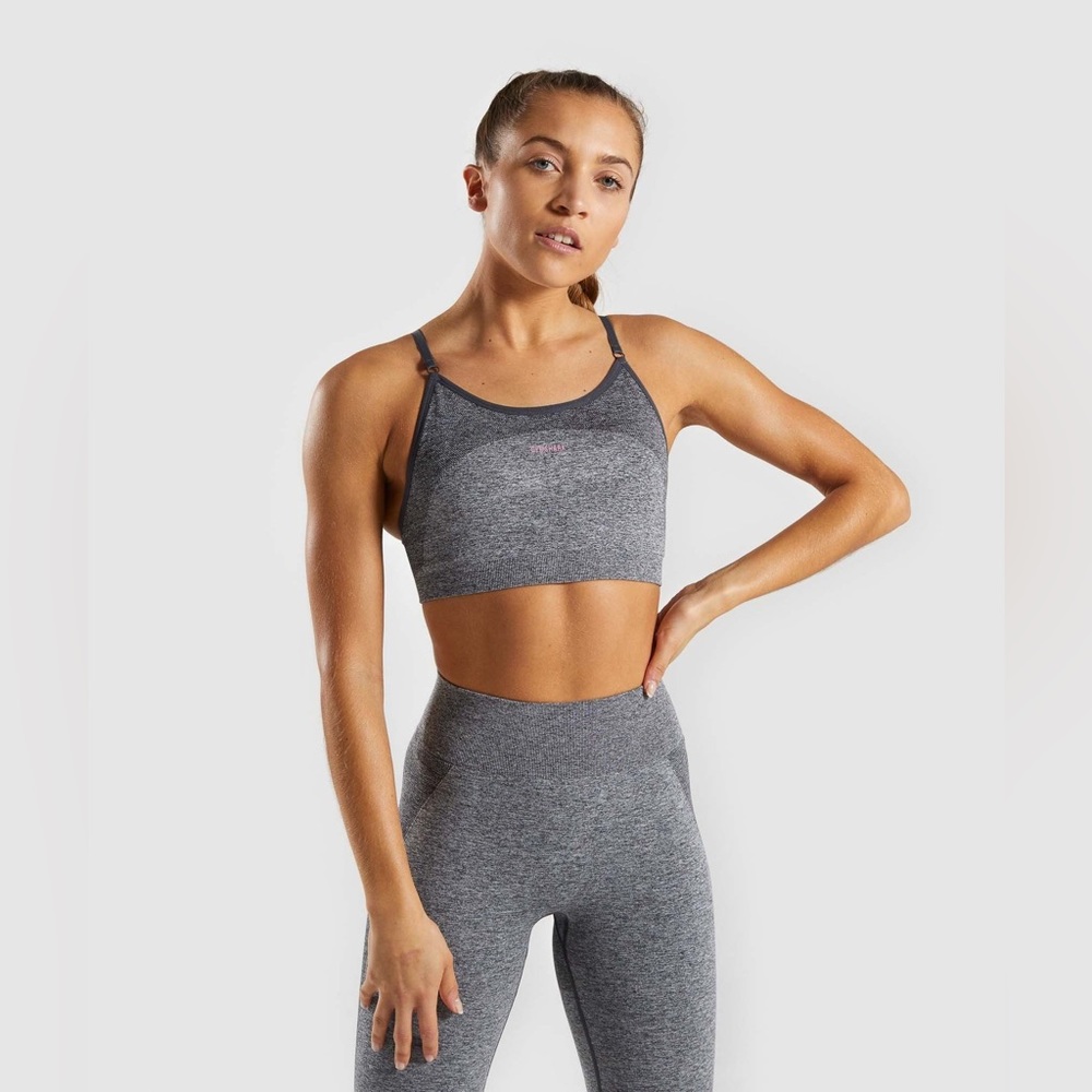 Gymshark Flex High Sports Bra - Charcoal Marl/ Dusky Pink in size small